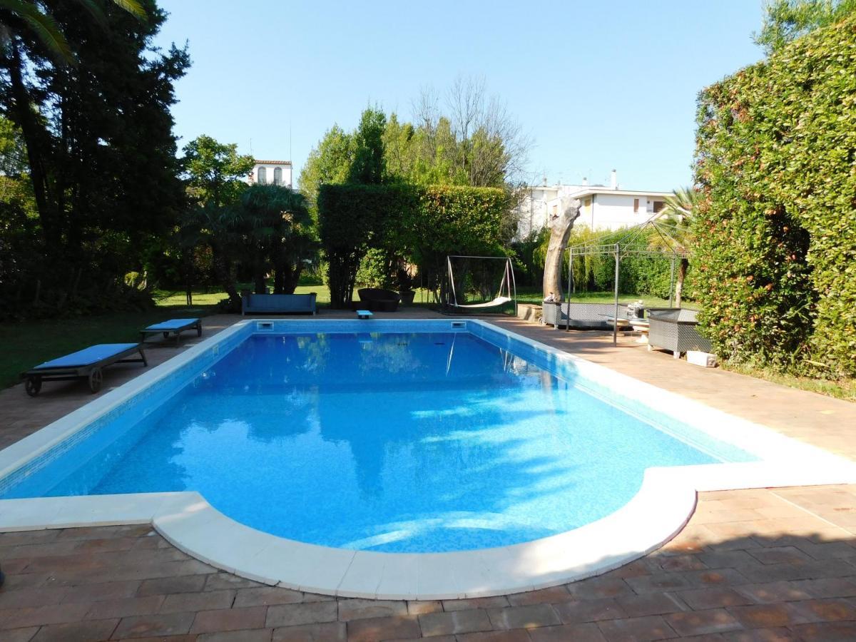 Appartamento Con Piscina Immersa Nel Verde Cascina Exterior photo